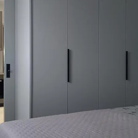 G アルゴストリオン